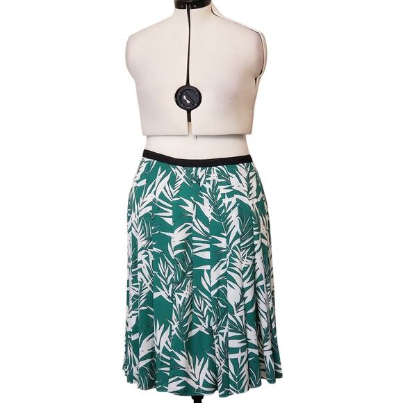 Talbots Kelly Green & White Leaf Pleated Flare Skirt | NWT | SZ 16W - Picture 1 of 6